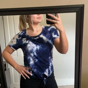 Caution to the wind casual tee